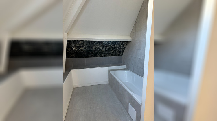 Ma-Cabane - Vente Maison AUMONT-EN-HALATTE, 235 m²