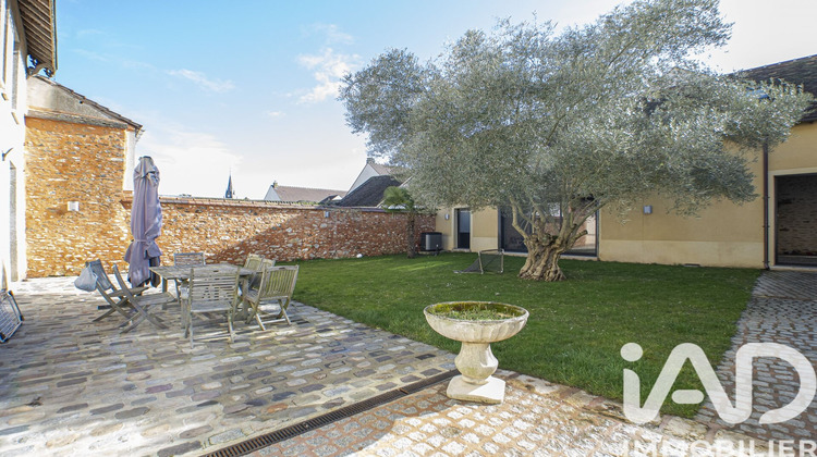 Ma-Cabane - Vente Maison Auneau-Bleury-Saint-Symphorien, 311 m²