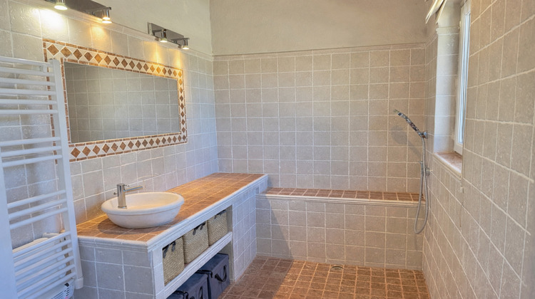 Ma-Cabane - Vente Maison AUREL, 191 m²