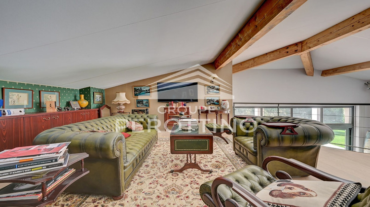 Ma-Cabane - Vente Maison AURIOL, 271 m²