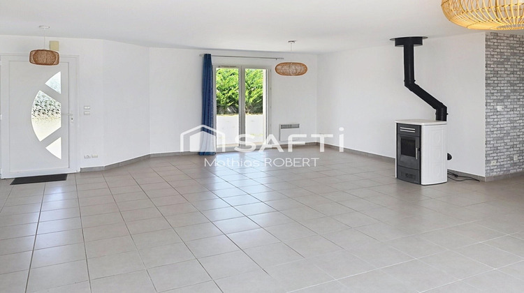 Ma-Cabane - Vente Maison Aussac-Vadalle, 106 m²