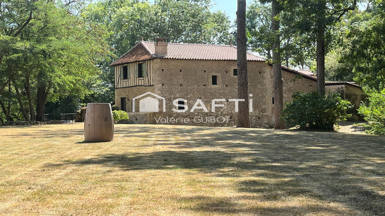Ma-Cabane - Vente Maison Aux-Aussat, 241 m²