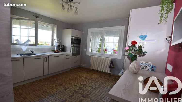 Ma-Cabane - Vente Maison Auzouville-l'Esneval, 143 m²