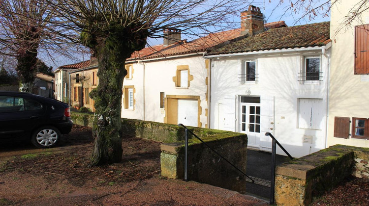 Ma-Cabane - Vente Maison AVAILLES LIMOUZINE, 70 m²