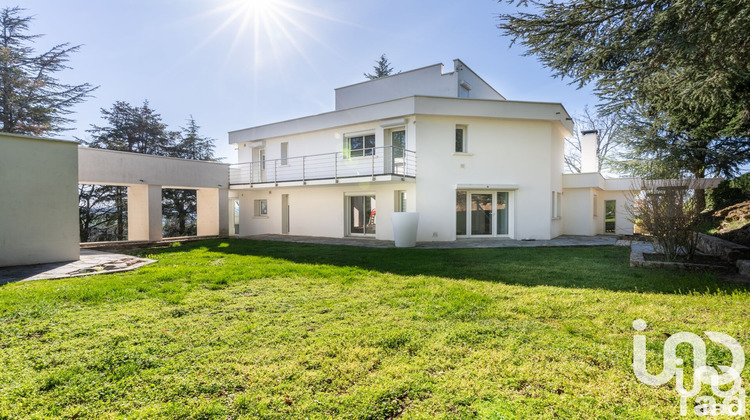 Ma-Cabane - Vente Maison Aveizieux, 260 m²