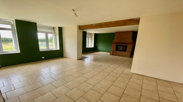 Ma-Cabane - Vente Maison Avesnes-sur-Helpe, 200 m²