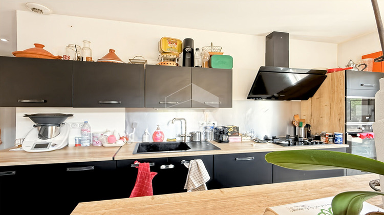 Ma-Cabane - Vente Maison AVIGNON, 69 m²