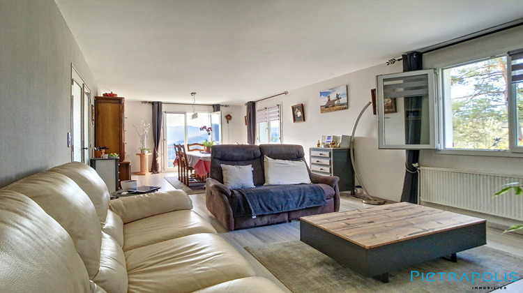 Ma-Cabane - Vente Maison Avignon-lès-Saint-Claude, 176 m²