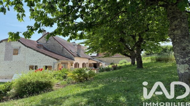 Ma-Cabane - Vente Maison Avirey-Lingey, 221 m²