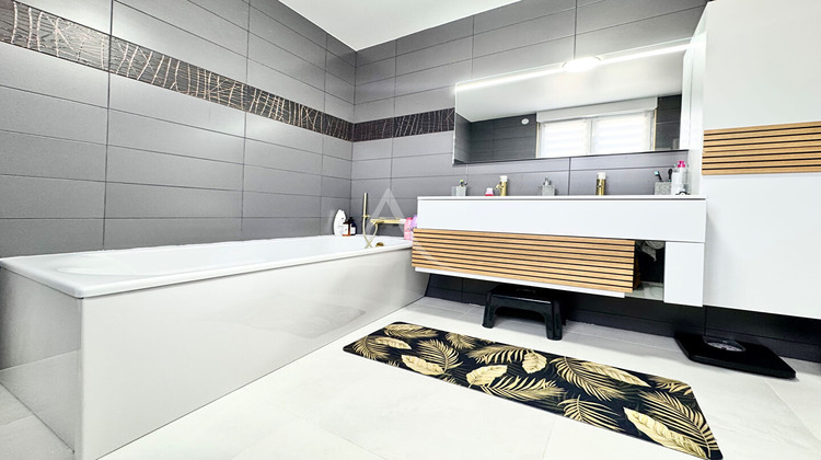 Ma-Cabane - Vente Maison AVRIL, 173 m²