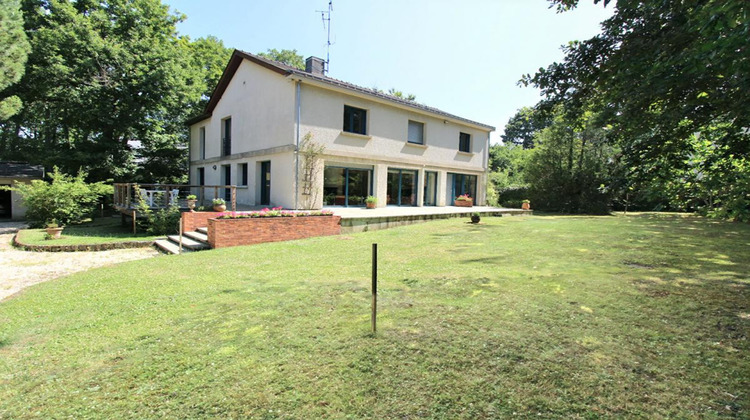 Ma-Cabane - Vente Maison AVRILLE, 227 m²