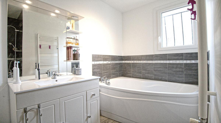 Ma-Cabane - Vente Maison AVRILLE, 156 m²