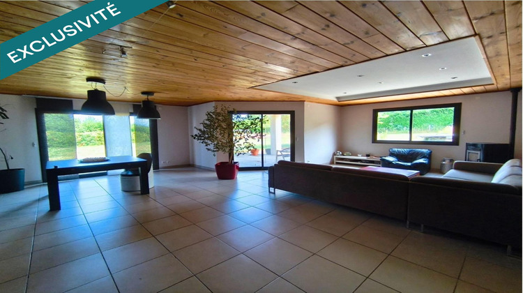 Ma-Cabane - Vente Maison Aydat, 223 m²