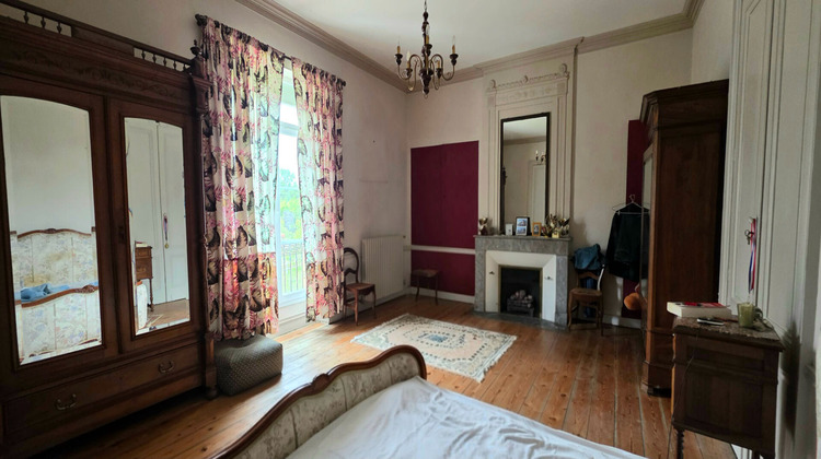 Ma-Cabane - Vente Maison AYGUEMORTE-LES-GRAVES, 359 m²