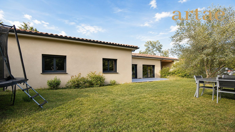 Ma-Cabane - Vente Maison Ayguesvives, 141 m²