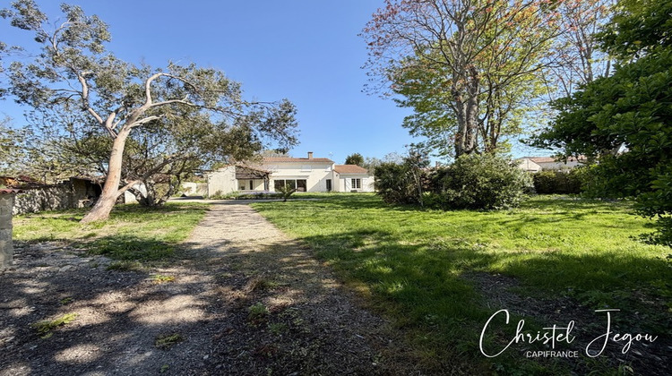 Ma-Cabane - Vente Maison AYTRE, 276 m²