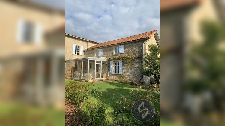 Ma-Cabane - Vente Maison Azay-le-Brûlé, 200 m²