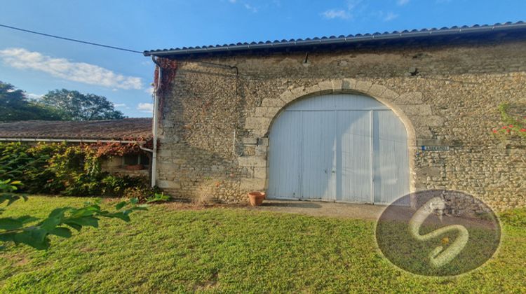 Ma-Cabane - Vente Maison Azay-le-Brûlé, 200 m²