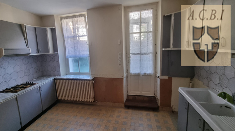 Ma-Cabane - Vente Maison Azé, 200 m²