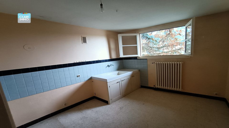 Ma-Cabane - Vente Maison AZE, 69 m²