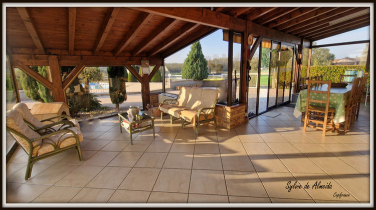 Ma-Cabane - Vente Maison BAGE LA VILLE, 206 m²