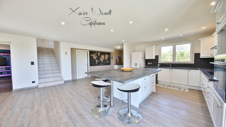 Ma-Cabane - Vente Maison BAGE LA VILLE, 122 m²