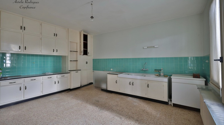 Ma-Cabane - Vente Maison BAGE LE CHATEL, 190 m²