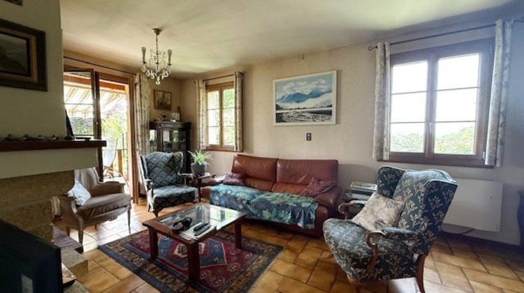 Ma-Cabane - Vente Maison Bagnères-de-Bigorre, 171 m²