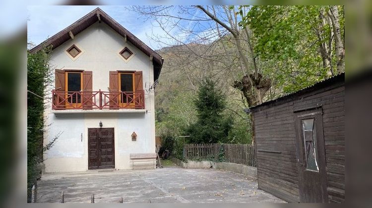 Ma-Cabane - Vente Maison Bagnères-de-Luchon, 90 m²