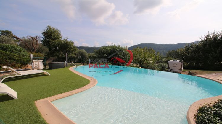 Ma-Cabane - Vente Maison Bagnols-en-Forêt, 250 m²