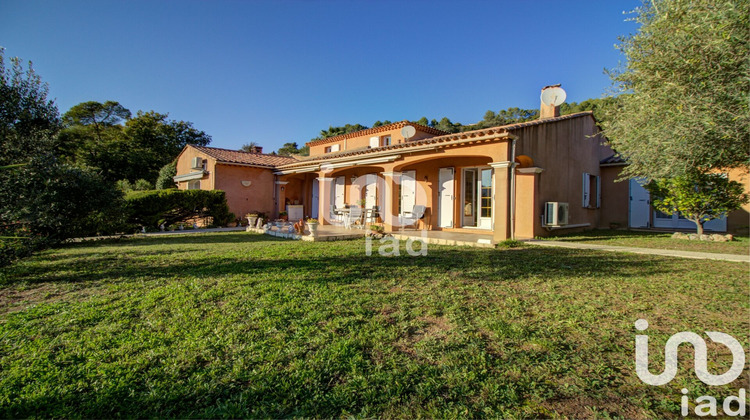 Ma-Cabane - Vente Maison Bagnols-en-Forêt, 237 m²