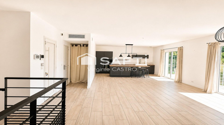 Ma-Cabane - Vente Maison Bagnols-en-Foret, 200 m²