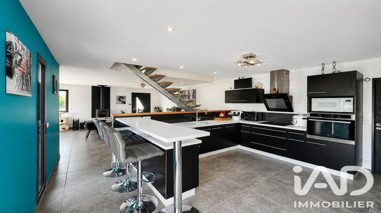Ma-Cabane - Vente Maison Bagnols-sur-Cèze, 200 m²