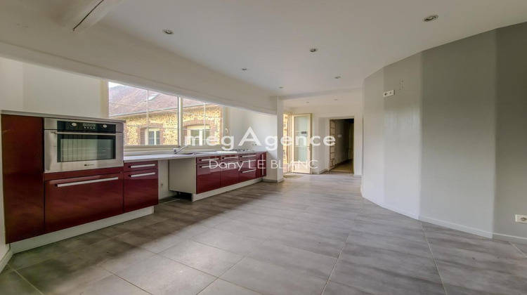 Ma-Cabane - Vente Maison BAILLEAU L EVEQUE, 270 m²