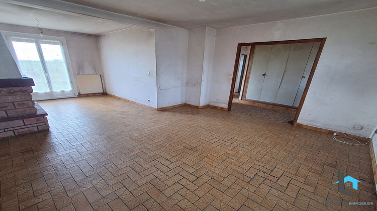 Ma-Cabane - Vente Maison BAILLEAU-LE-PIN, 100 m²
