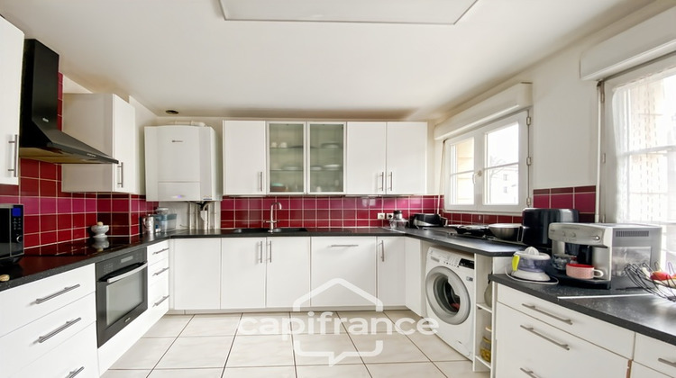 Ma-Cabane - Vente Maison BAILLY ROMAINVILLIERS, 153 m²