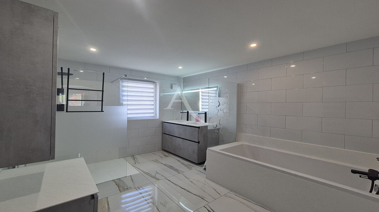 Ma-Cabane - Vente Maison BALARUC-LES-BAINS, 193 m²