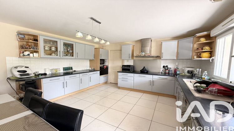 Ma-Cabane - Vente Maison Barbey, 213 m²