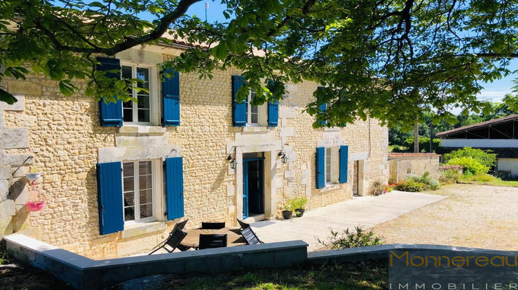 Ma-Cabane - Vente Maison Barbezieux-Saint-Hilaire, 170 m²