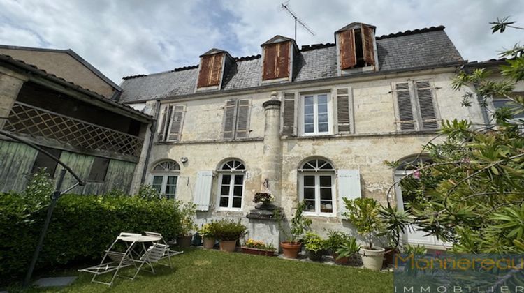 Ma-Cabane - Vente Maison Barbezieux-Saint-Hilaire, 133 m²