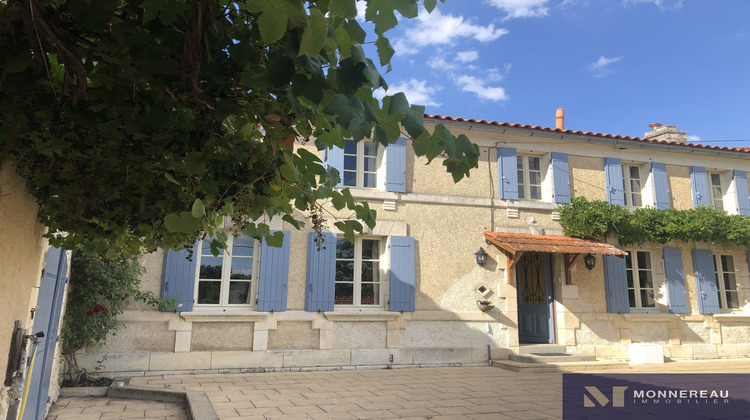 Ma-Cabane - Vente Maison Barbezieux-Saint-Hilaire, 239 m²