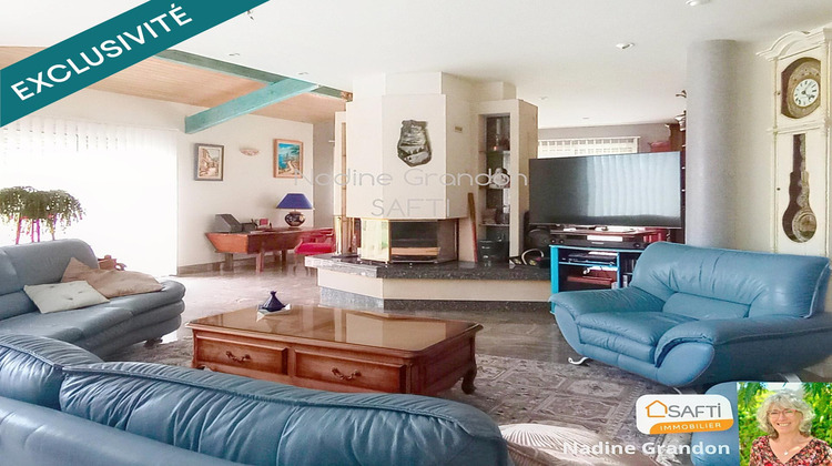 Ma-Cabane - Vente Maison Barbezieux-Saint-Hilaire, 259 m²