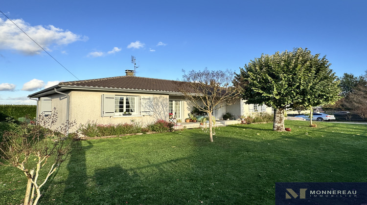 Ma-Cabane - Vente Maison Barbezieux-Saint-Hilaire, 145 m²