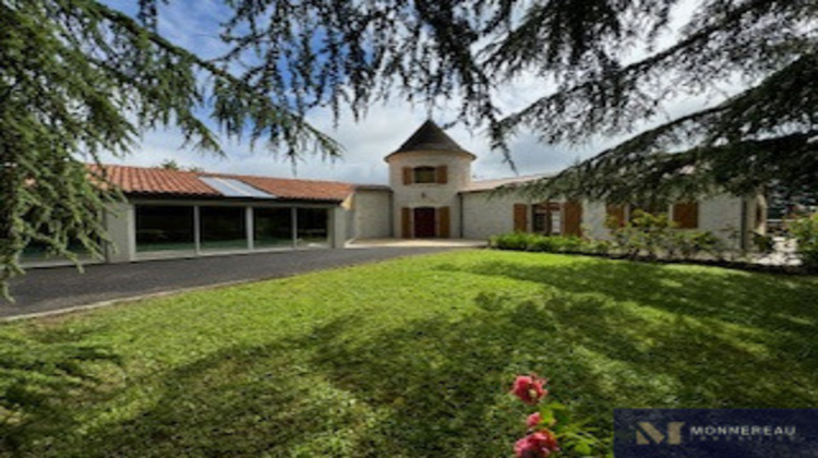 Ma-Cabane - Vente Maison Barbezieux-Saint-Hilaire, 150 m²