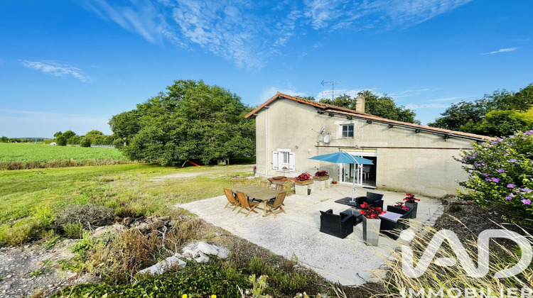 Ma-Cabane - Vente Maison Barbezieux-Saint-Hilaire, 168 m²