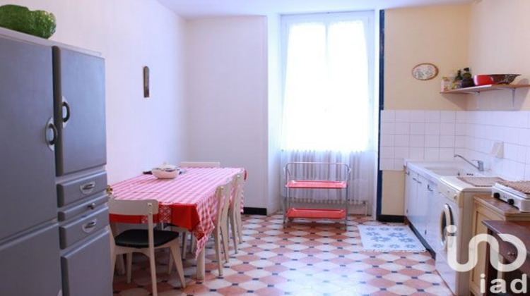 Ma-Cabane - Vente Maison Barbezieux-Saint-Hilaire, 128 m²