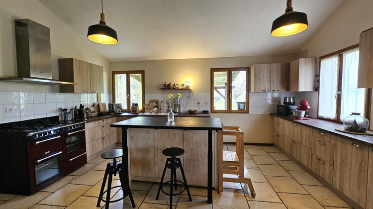 Ma-Cabane - Vente Maison Barbezieux-Saint-Hilaire, 135 m²