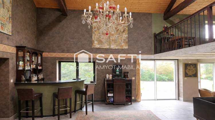 Ma-Cabane - Vente Maison Barbezieux-Saint-Hilaire, 370 m²