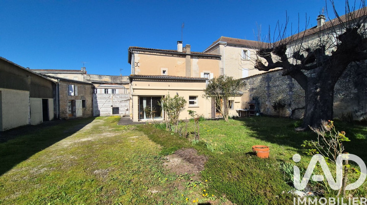 Ma-Cabane - Vente Maison Barbezieux-Saint-Hilaire, 153 m²