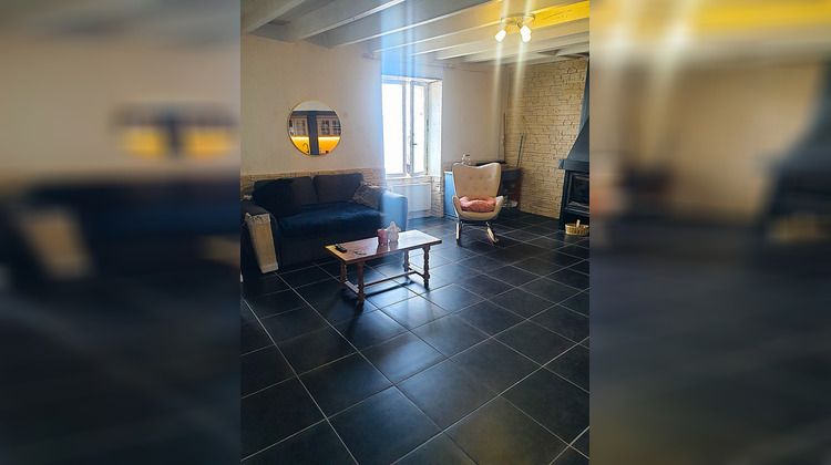 Ma-Cabane - Vente Maison BARBEZIEUX SAINT HILAIRE, 132 m²